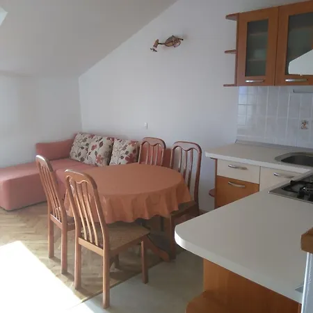 Apartment Vacation Apartments Feniks *